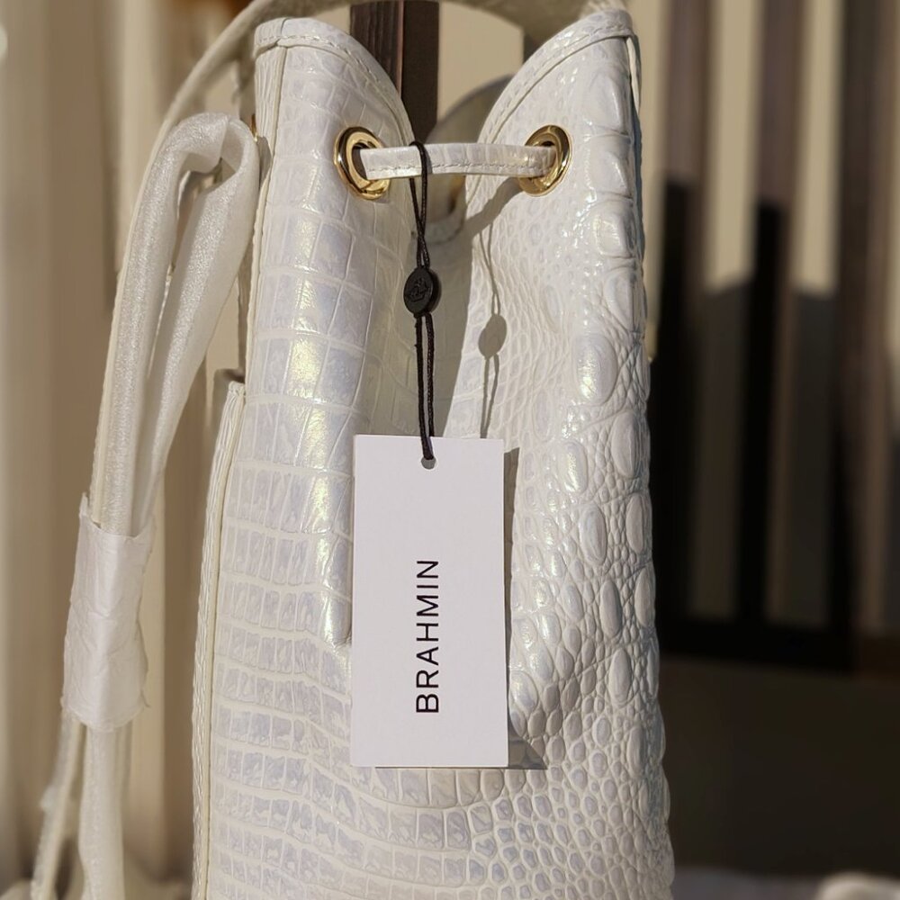 SOLD BRAHMIN Allie Shell White Melbourne Slingback Bag & Cheryl Cardholder SET - Picture 4 of 16